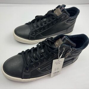 Men's Black High-Top Sneakers